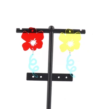 Бесплатная доставка!  Акриловая серьга-гвоздик в виде цветка может смешиваться из 2 цветов