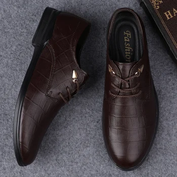 Мужская повседневная обувь 2022 года, высококачественные мужские оксфорды, Обувь для вождения, Легкие Роскошные дизайнерские мужские туфли из натуральной кожи, Размер 37-45